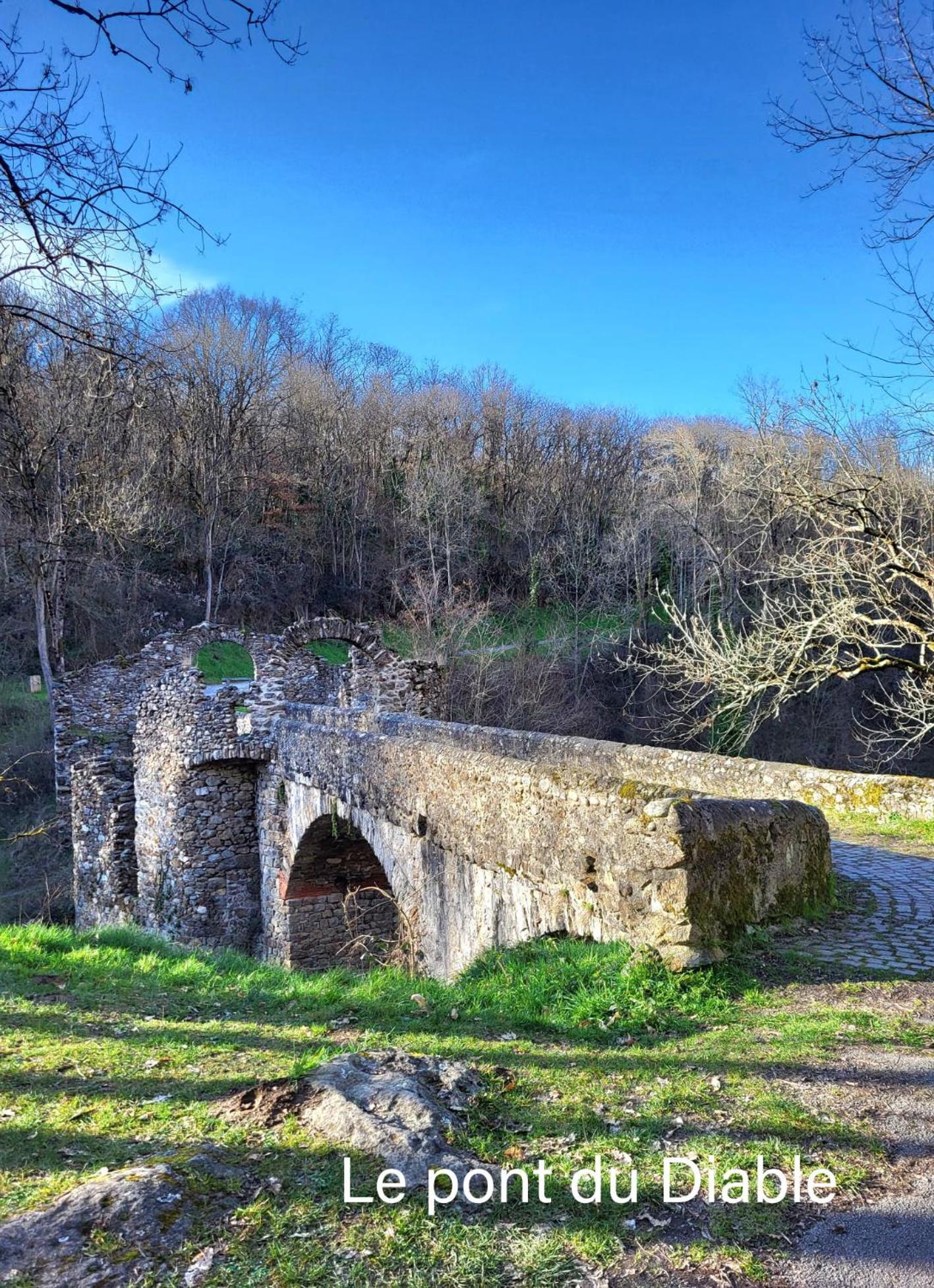 La Note Verte - Parking Gratuit Devant L'Entree Foix Dış mekan fotoğraf